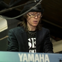 2011.10.11 Бахыт компот 