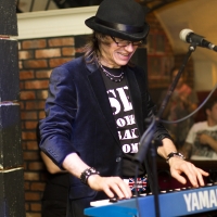 2011.10.11 Бахыт компот 
