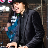 2011.10.11 Бахыт компот 
