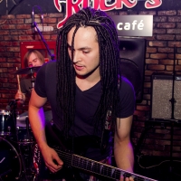 Группы «БРАНИМИР», «WAVES» и «ВСЁ ОК» [BIG COVER Day] в Rock's Cafe