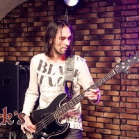 АДАПТАЦИЯ в Rock's Cafe