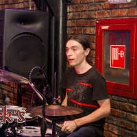 АДАПТАЦИЯ в Rock's Cafe